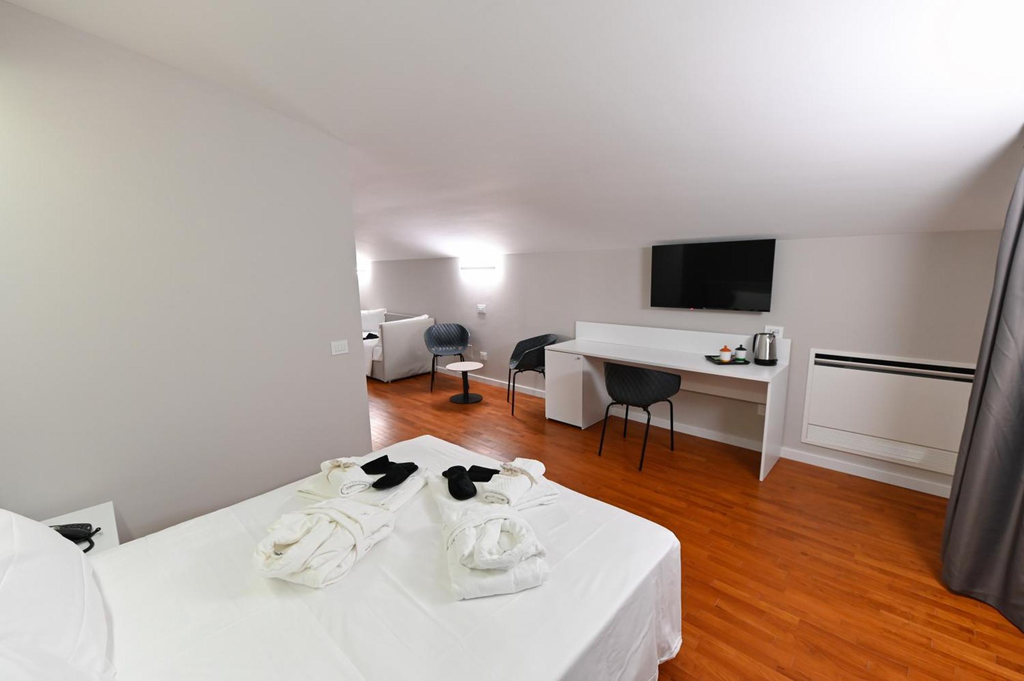 Hotel Hypnos San Giorgio del Sannio 外观 照片